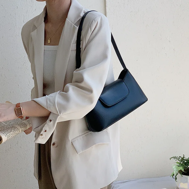 

Autumn new female latest single shoulder bag 2021 fashionable casual hand bag simple popular armpit handbag wholesale