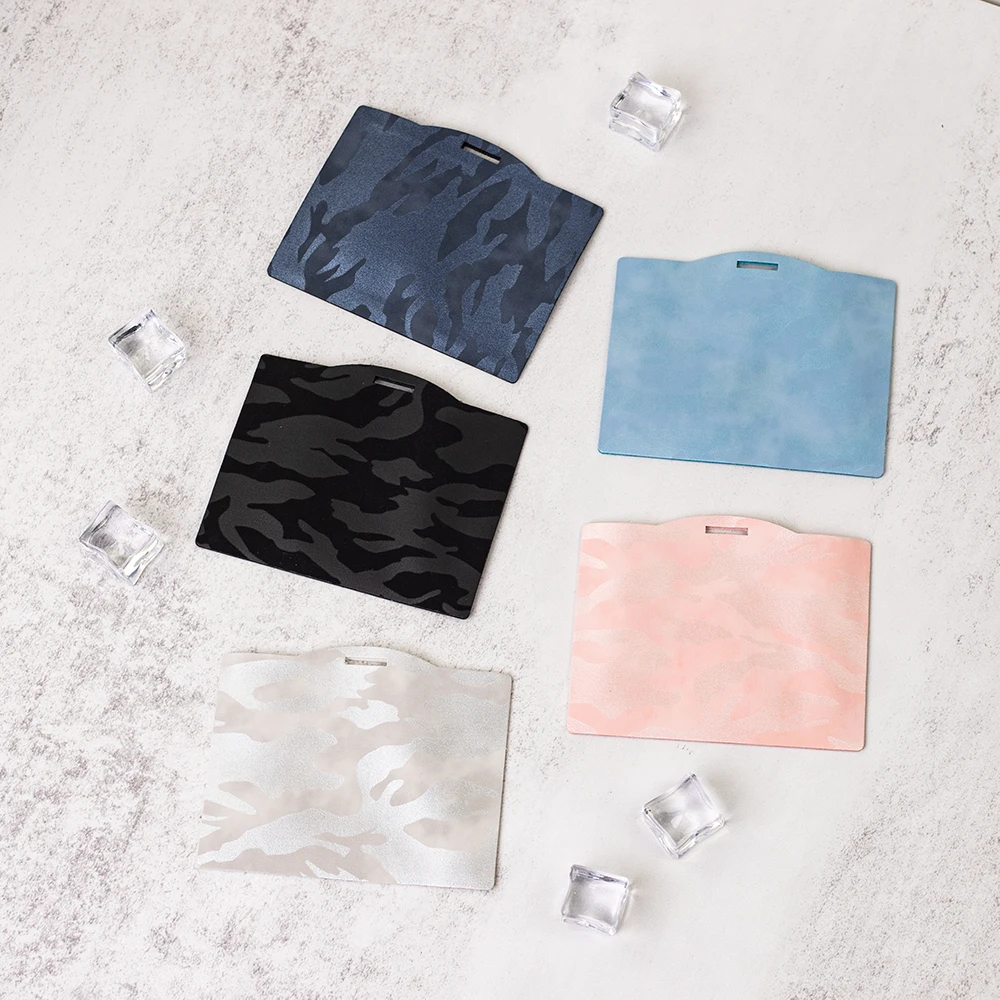 

Wholesale RTS Quick Shipment 5 Colors PU Echo Vegan Leather 4 x 3 inch Water Proof CDC Vaccine Card Protector Holders