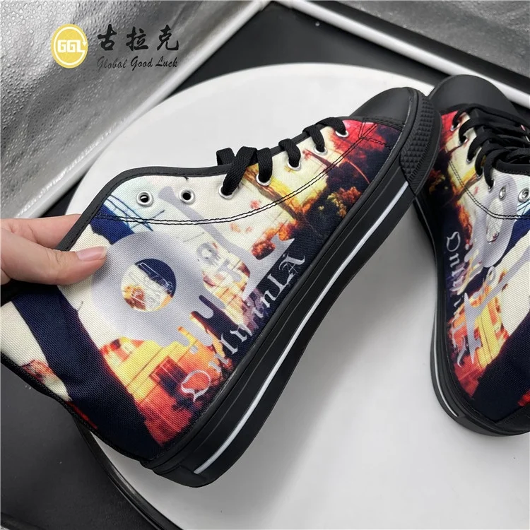 

Spring Summer Men Fashion Canvas Casual Shoes for man or woman