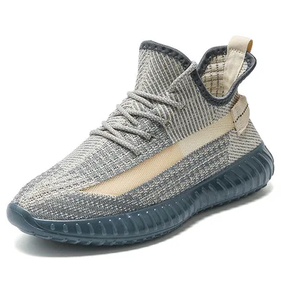 

2021 Yeezy 350 breathable casual and sports shoes of the same style for men and women