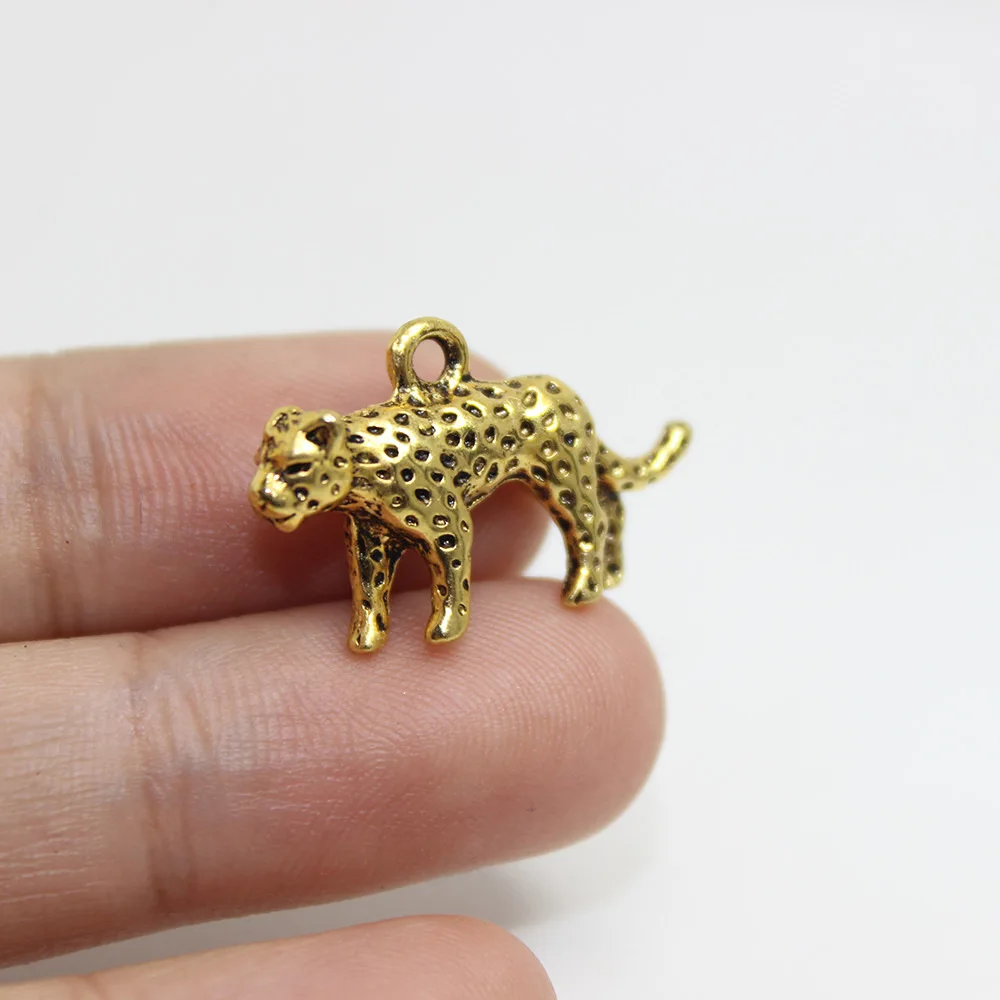 

3D Zinc Alloy Metal Antique Gold Animal Panther Leopard Designer Charms Pendant For Diy Necklace Jewelry Accessory Making, Antique silver,antique gold