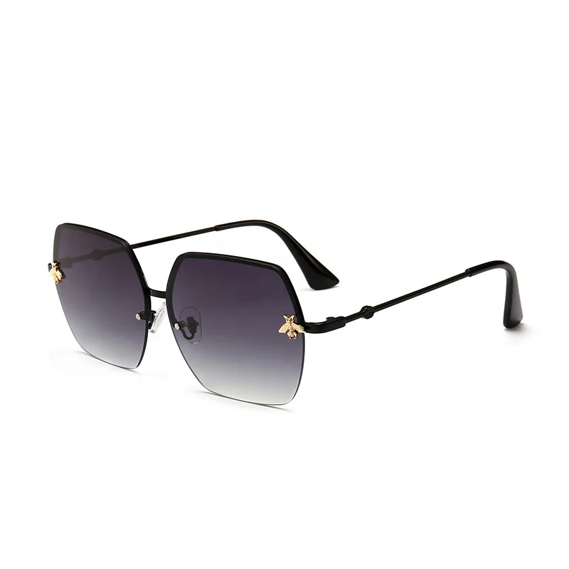 

2021 new square sunglasses rimless metal bee sunglasses European and American women's ocean piece sunglasses