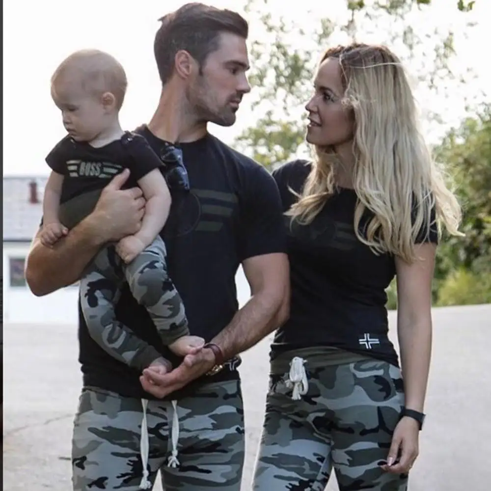 

Familly matching Clothes Boss Tee Shirts Rompers Camo Lounge Pants Set Mommy Me Outfits, Black shirts matching camo pants