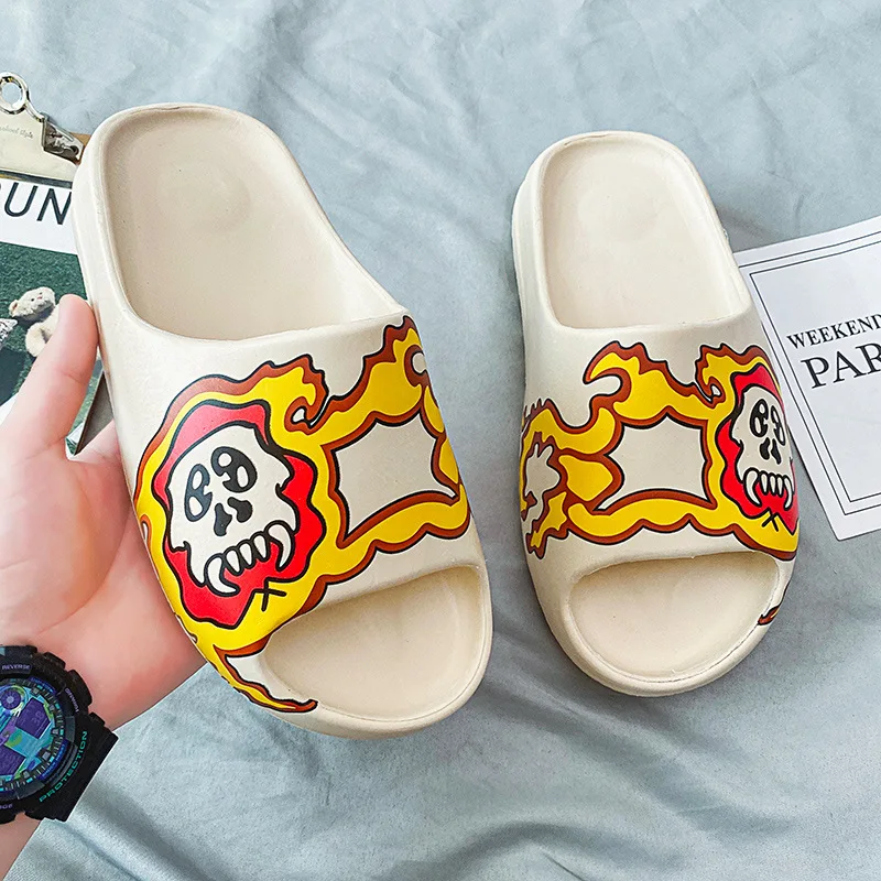 

2021 Summer Couple Sandals And yeezy Slippers Indoor And Fashion Slippers For Ladies yeezy slipper, Picture