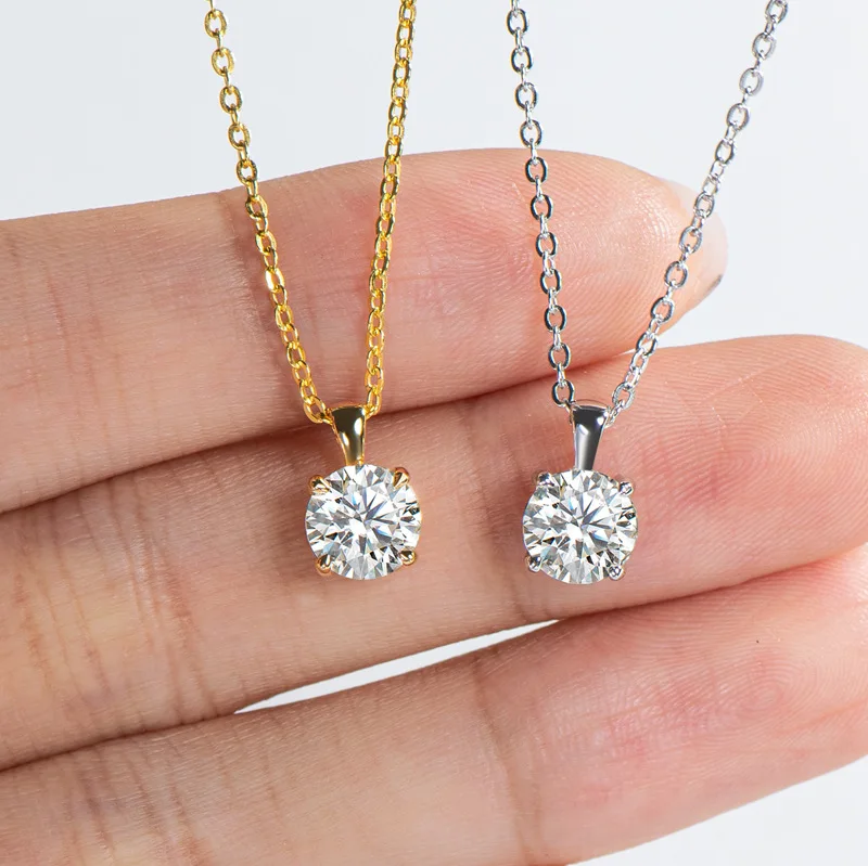 

Silver 925 Original 18K Yellow Gold Plated Diamond Test Brilliant Cut 1 Carat Sparkling D Color Moissanite Pendant Necklace Gift