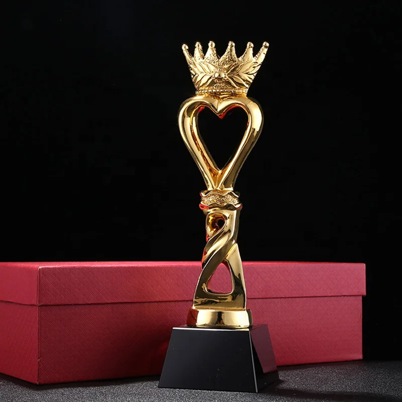 Crown Trophy 