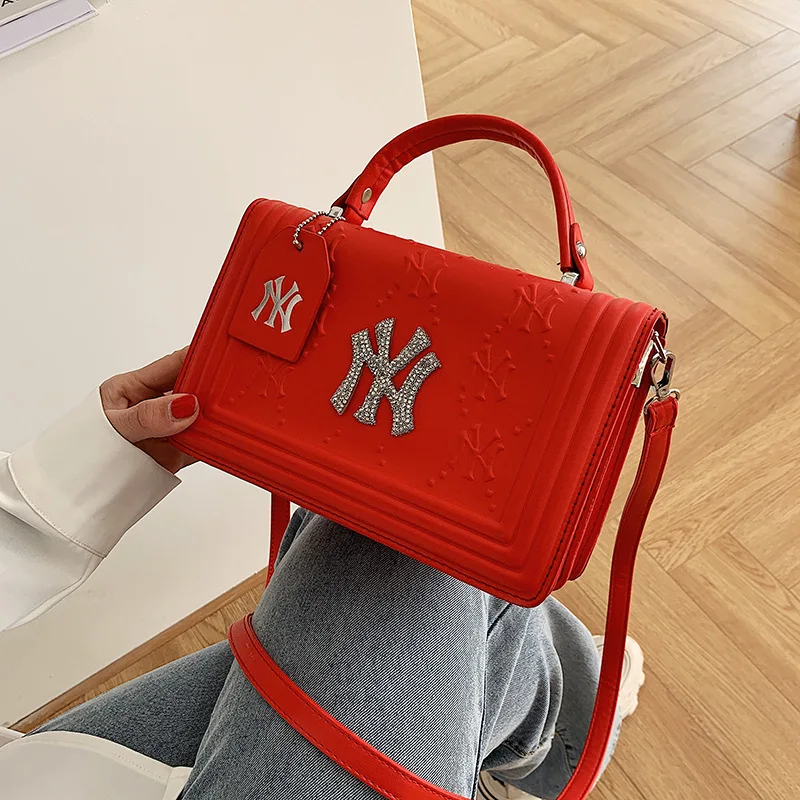 

2021 Spring New Diamond NY Bag fashion crossbody shoulder bag Yankees women's bag