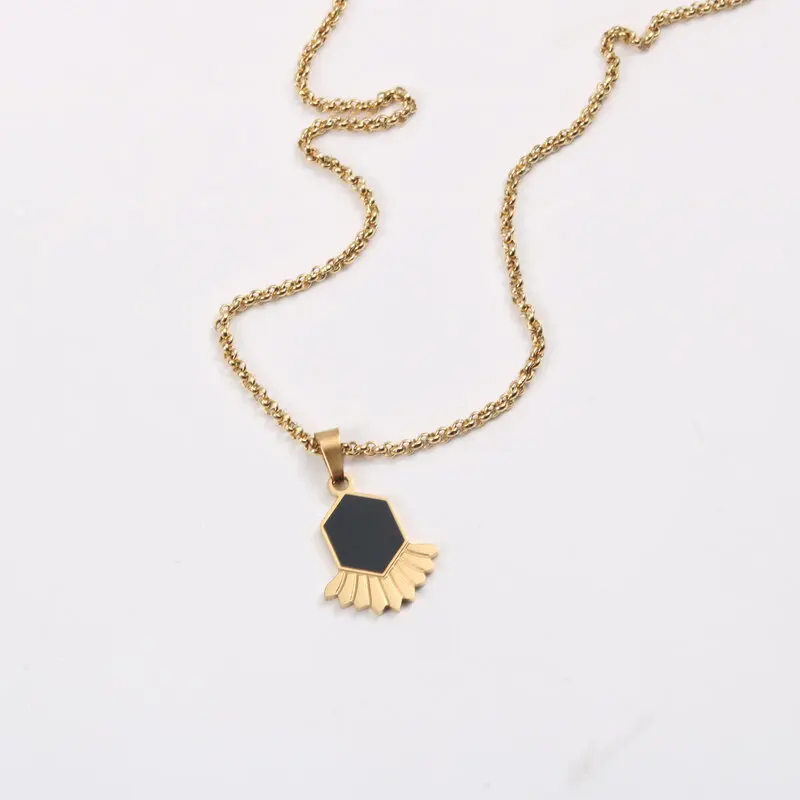 

Joolim Hexagon Black Onyx Fan Pendant Necklace Stainless Steel Necklace Jewelry Wholesale Drop Shipping