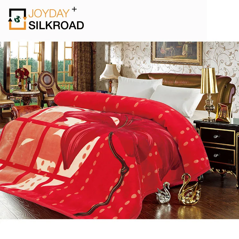 Super Warm Blanket And Colorful And Useful Thick Polyester Blanket