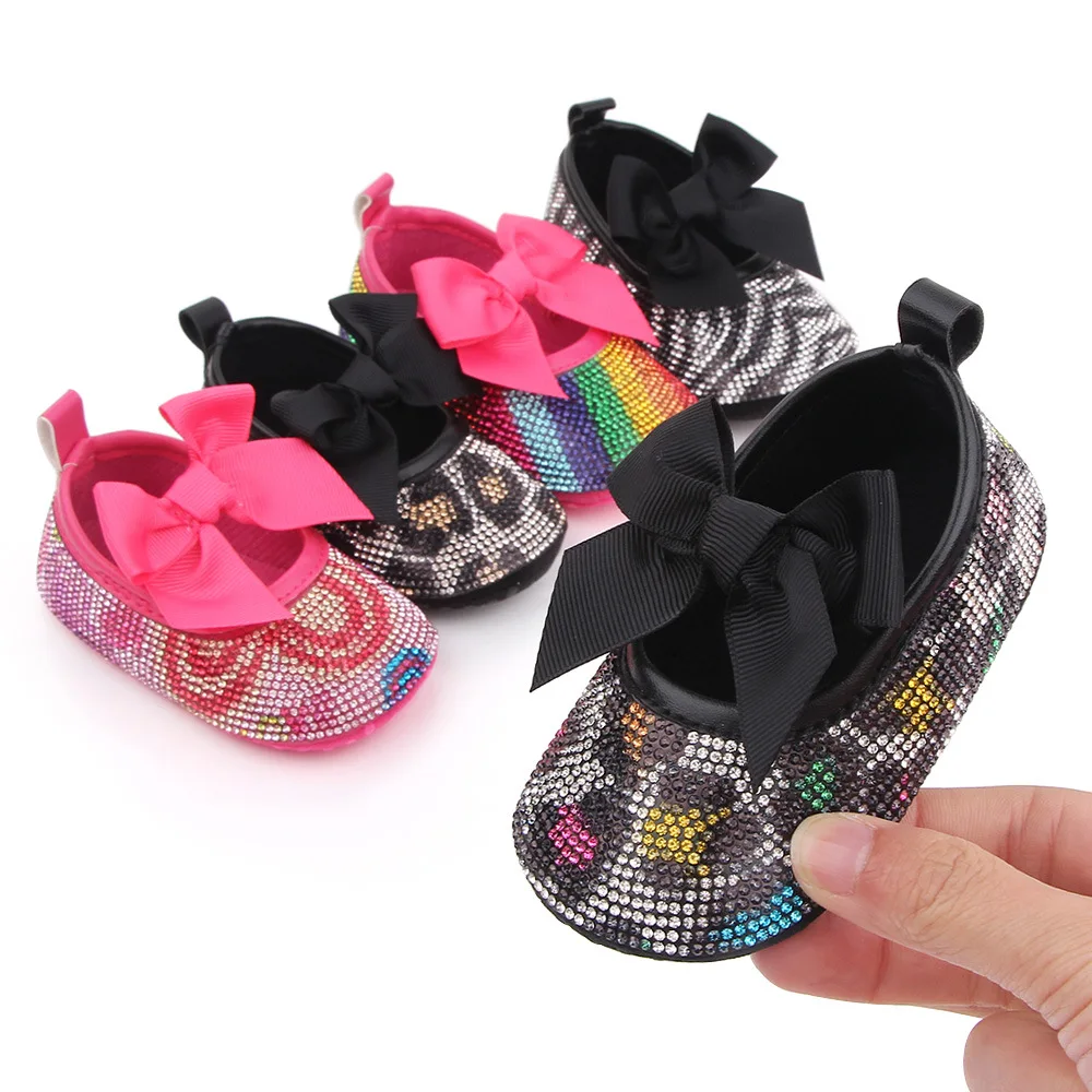 

2021 new arrival fashion newborn baby girls rhinestone bling bling dress shoes prewalker 0-18 months loafers baby boutique shoes