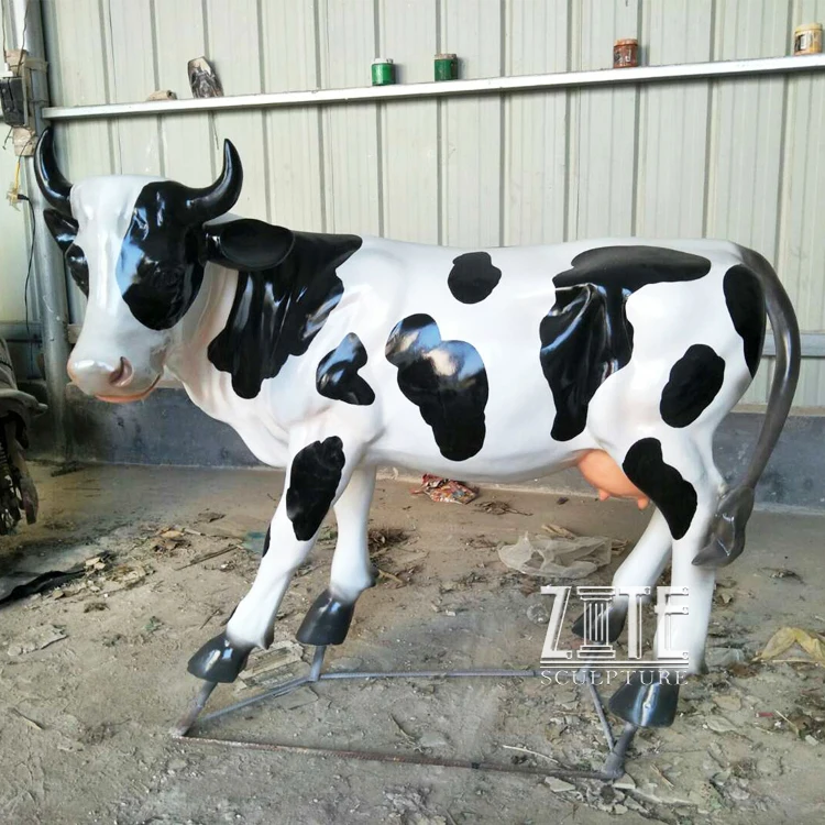 High Quality Life Size Fiberglass Animal Sculpture Resin Cow Statue