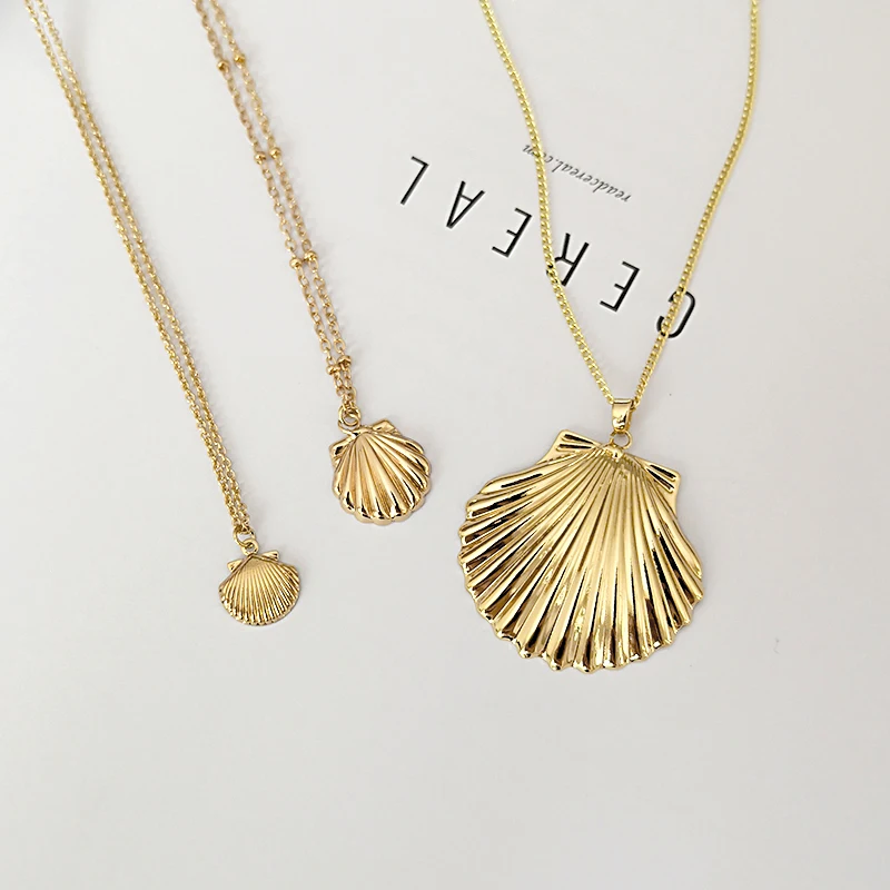 

3 Sizes Gold Shell Necklace Fan Shape Pendant Necklaces for Women Boho Necklace Delicate Ocean Gift for Her