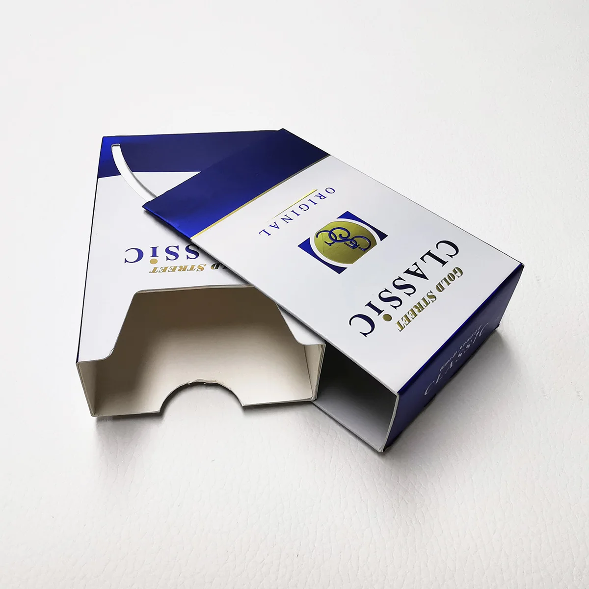 
Customized logo printing embossed cardboard lamination wholesales unique design hard cigarette packs 