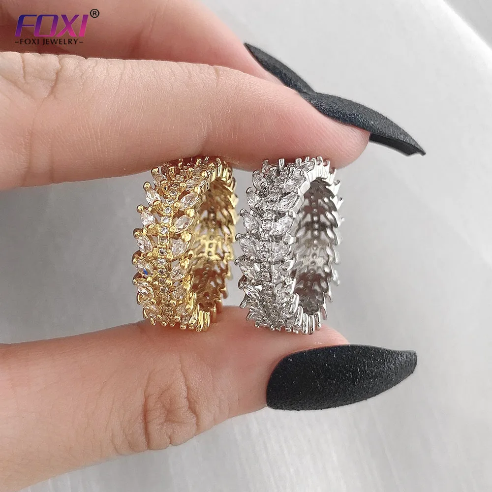 

Latest Designs Simple 18K Gold Inlay Crystal Cubic Zircon Gold Rings Women