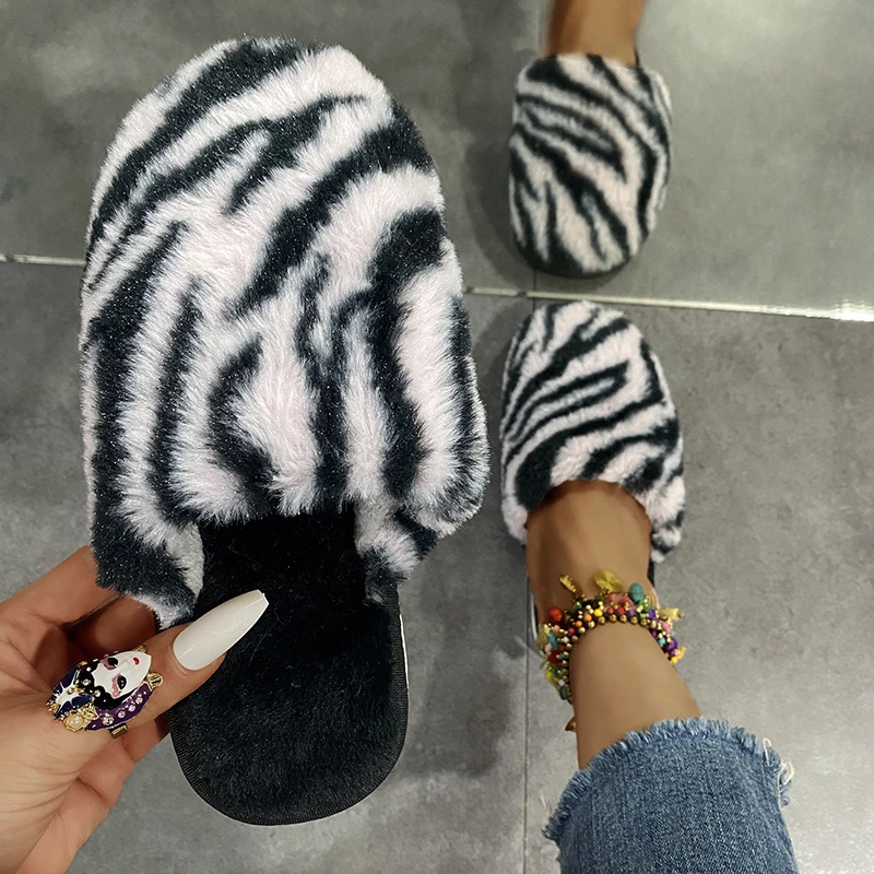 

New arrival Comfortable Sexy Warm Furry House Slippers for ladies Cozy Thongs Slip On Flip Flops Women Faux Fur Slipper, White/brown/pink