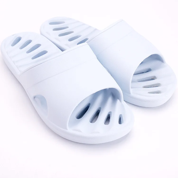 

Hollow Out Design Bathroom Quick Dry Slippers Comfortable Slippers for Men and Women at Home