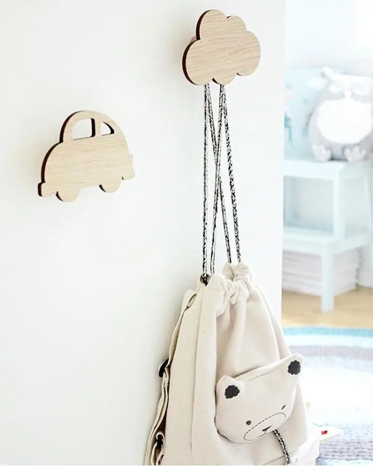 

INS Creative Wooden Cloud Wall Sticker Clothes Hooks Wall Hanger kids Room Decoration Hooks