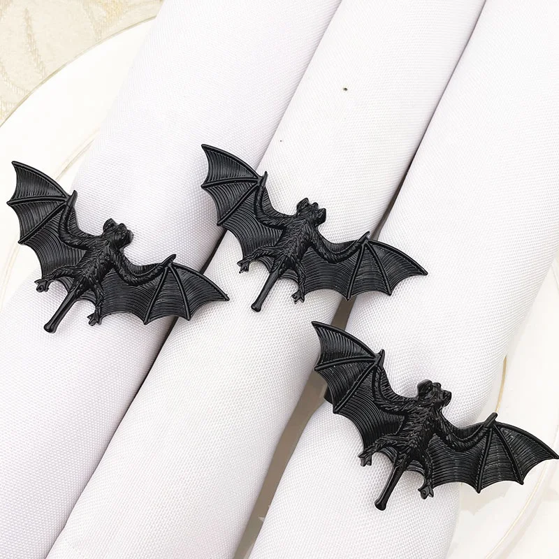 

Halloween Napkin Ring Bat Napkin Ring Holder Black Spooky Napkin Buckle Metal Serviette Buckle Ring for Kitchen Dinner HWH28