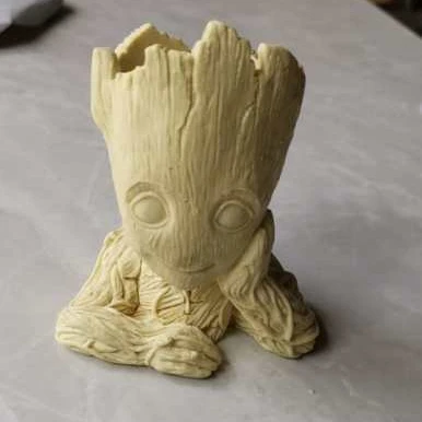 

2020 new design 3D groot shaped silicone resin molds groot resin flower pot mold pen container moulds, White