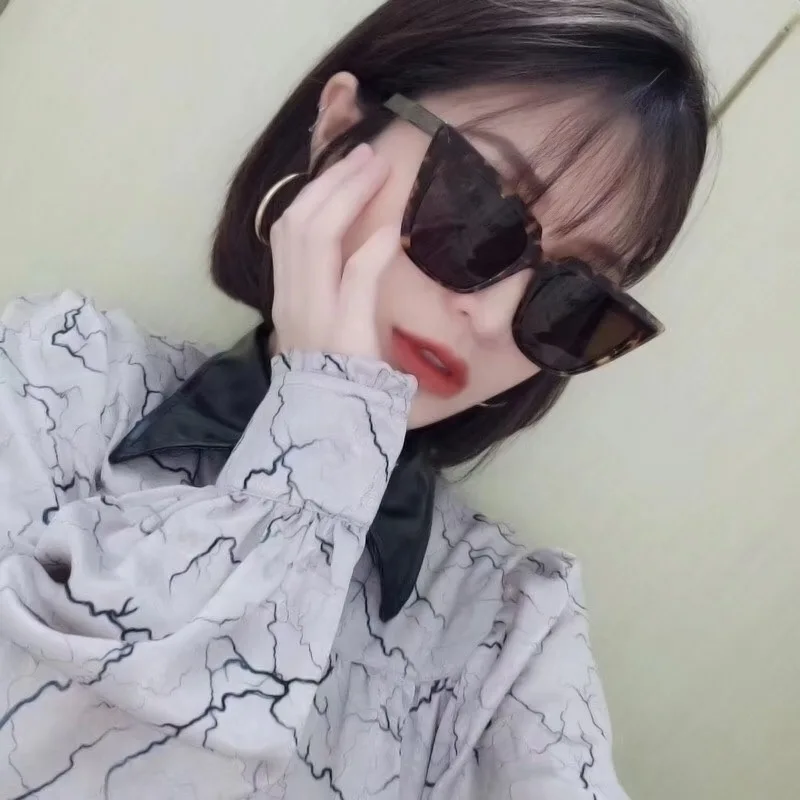 

Conchen Cheap Oversized sunglasses 2022 custom logo Large Cat shape Sun glasses