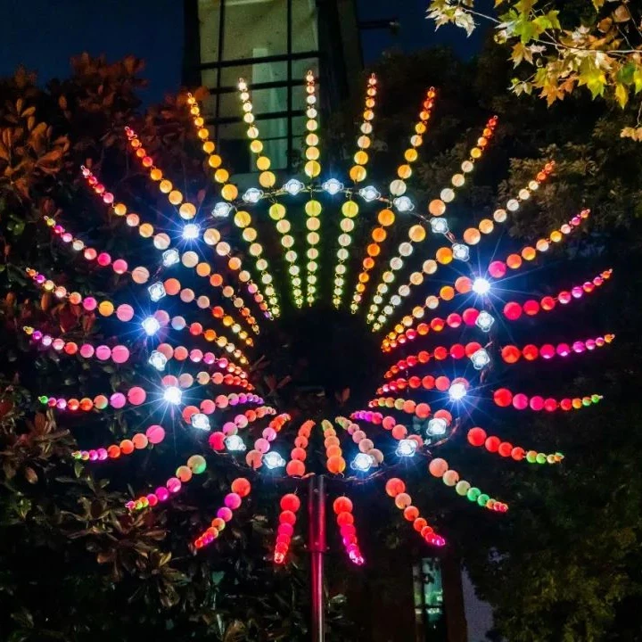 

Hot sale moving wind sculpture kinetic light sculpture kinetic wind Perpetual Motion sculpture yard art For Water Park Decor, The picture color or customized