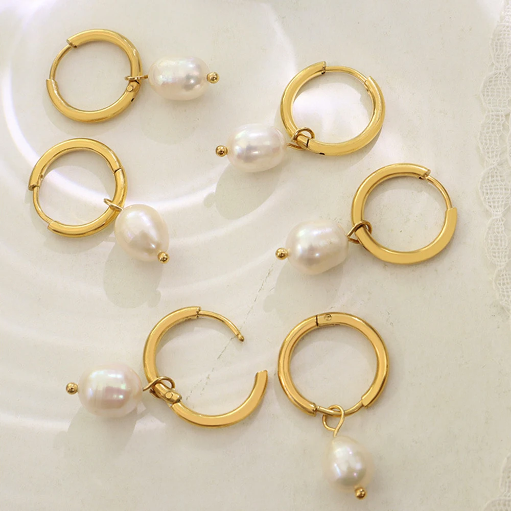 

Latest Design Of Pearl Temperament Women's Jewelry Stainless Steel Earrings Simple Pearls Gold Stud Earrings