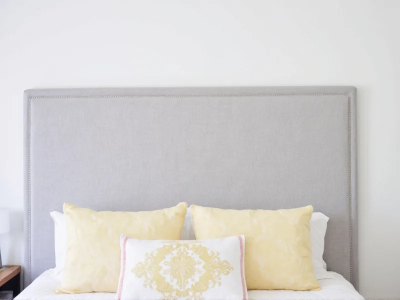 DIY Upholstered Bed Headboard: Weekend Build Guide
