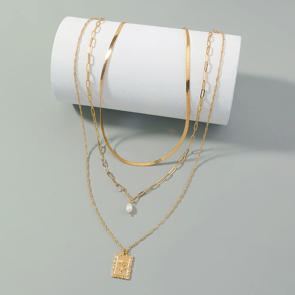 

Bohemian Engraved Rose Flower Pendant Diamond Necklace 18K Gold Plated Freshwater Pearl Zircon Layered Necklaces Women Jewelry