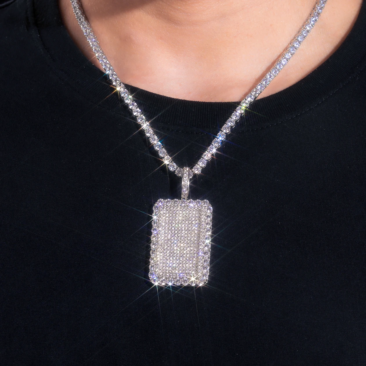 

Fine Jewelry Custom Engraved Logo 925 Sterling Silver VVS D Color Moissanite Diamond Tag Charm Pendant Necklace For Men Women