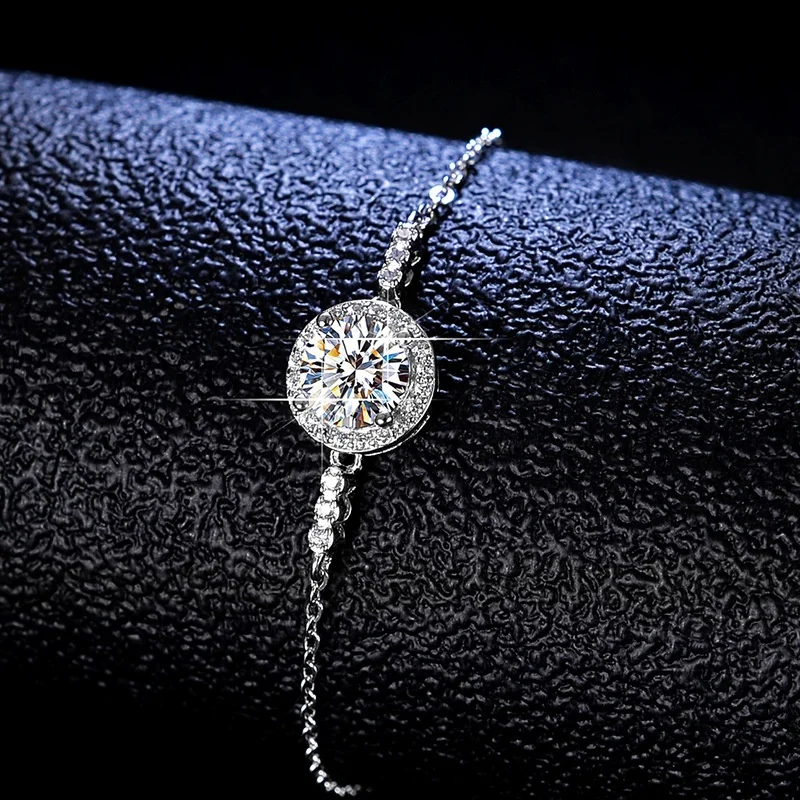 

Wholesale Price Silver925 Moissanite Bracelet for Female 1ct Stone Round Brilliant Cut Moissanite Diamond Chain Bracelet Bangle