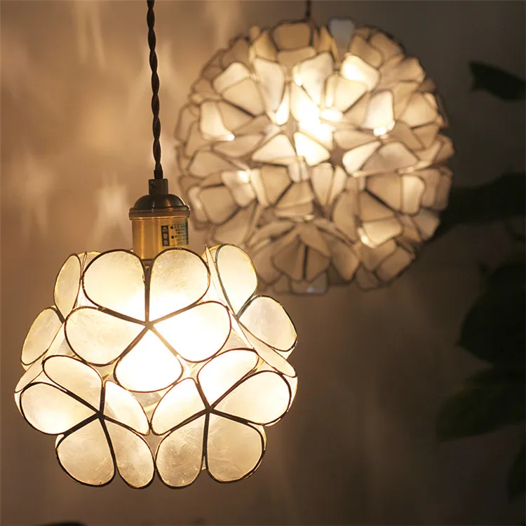 Carefully selected materials metal shell pendant light handmade shell lamp