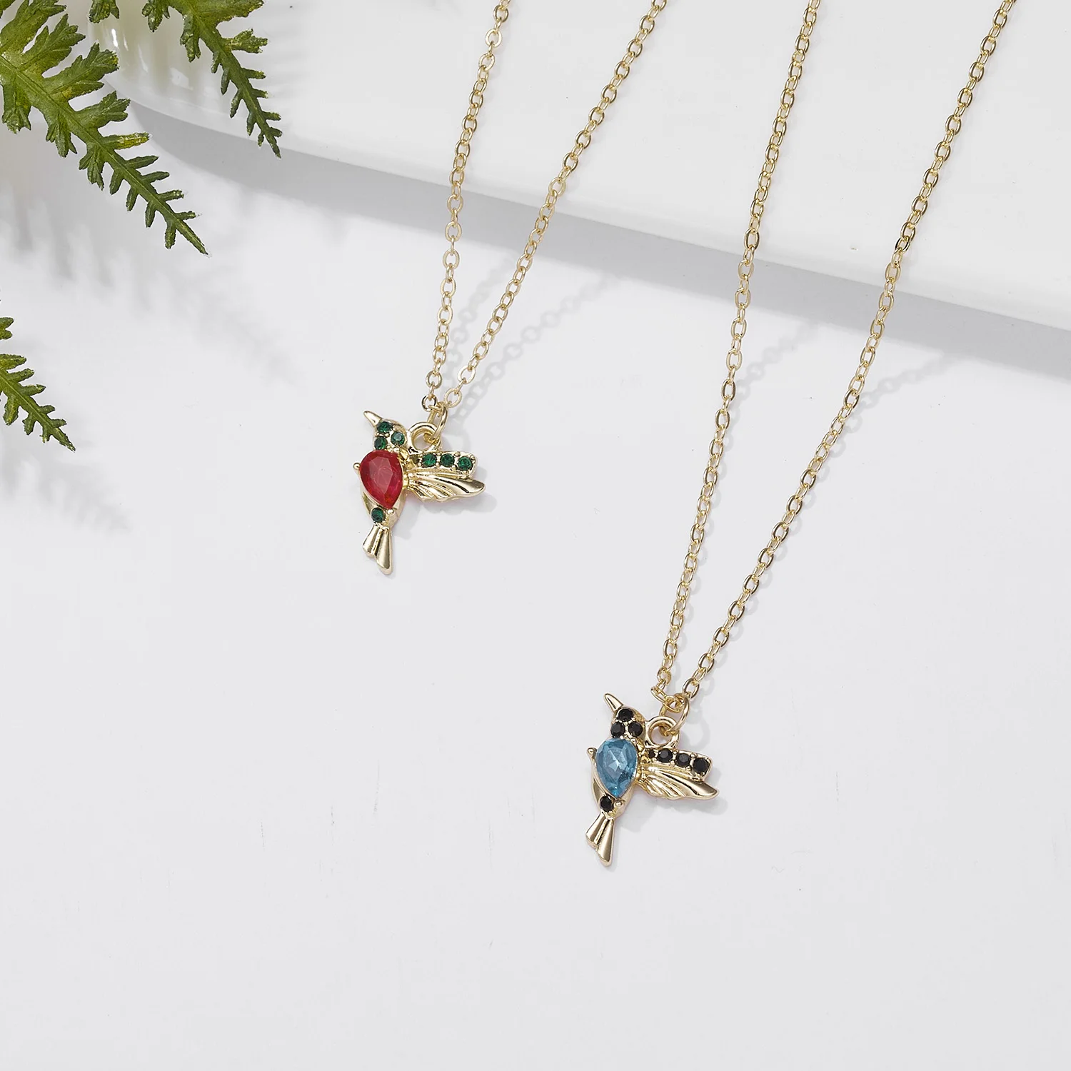 

Birds Hummingbird Charms Multi Color Crystal Pendants Necklaces For Girls Fashion Jewelry Card Necklace