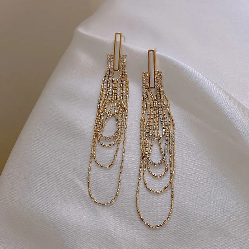 

fashion trendy gold plated crystal long chain earring