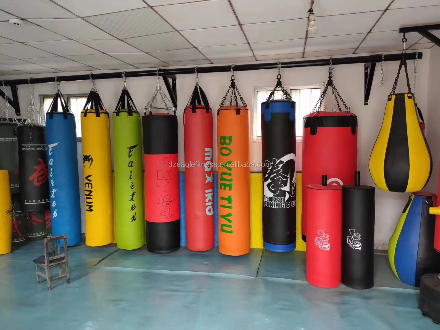 Custom Boxing Man Punching Bags Heavy Free Standing Boxing Sand Bag ...