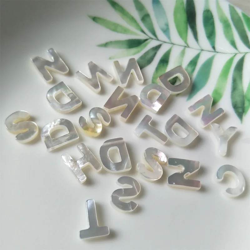 Customized 26 alphabet letter mother of pearl for pendant necklace