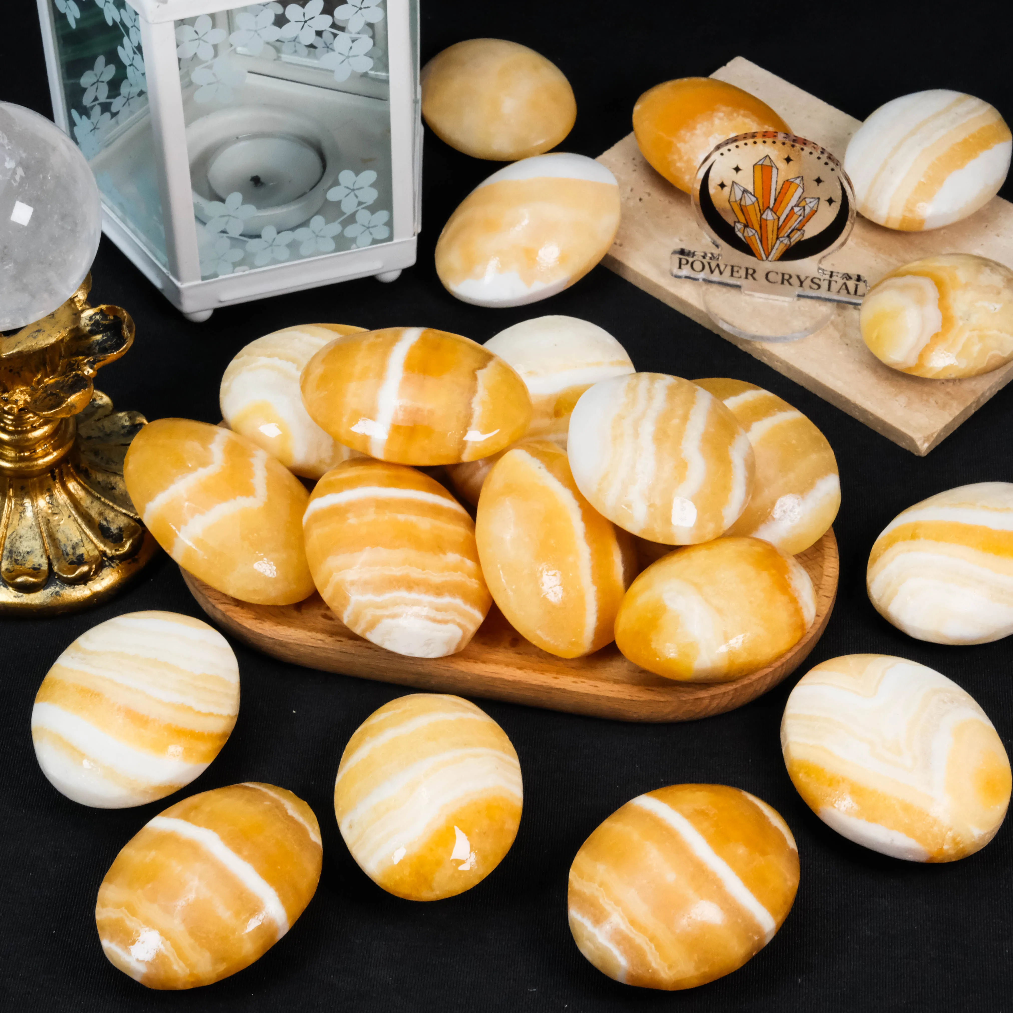 Wholesale Tumble Stone Crystal Yellow Calcite Flat Palm Stone Natural Healing Bulk Palm Stone