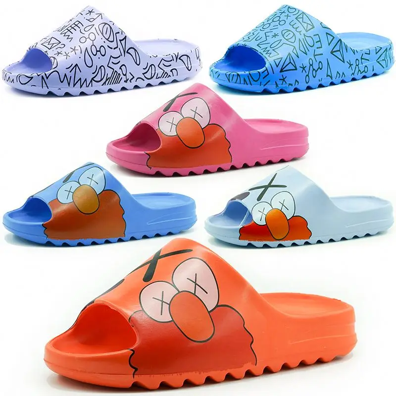 

Custom New Unisex Sandals Men Flat Slides Shoes outdoor Women Slip Eva Kids Yeezy slides Sandals Beach Ladies Yeezy Slippers, Green,black,beige