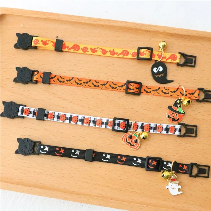 

Fashion Adjustable Halloween Pumpkin Pet Collar Pendant Dog Necklace With Bell, As shown below