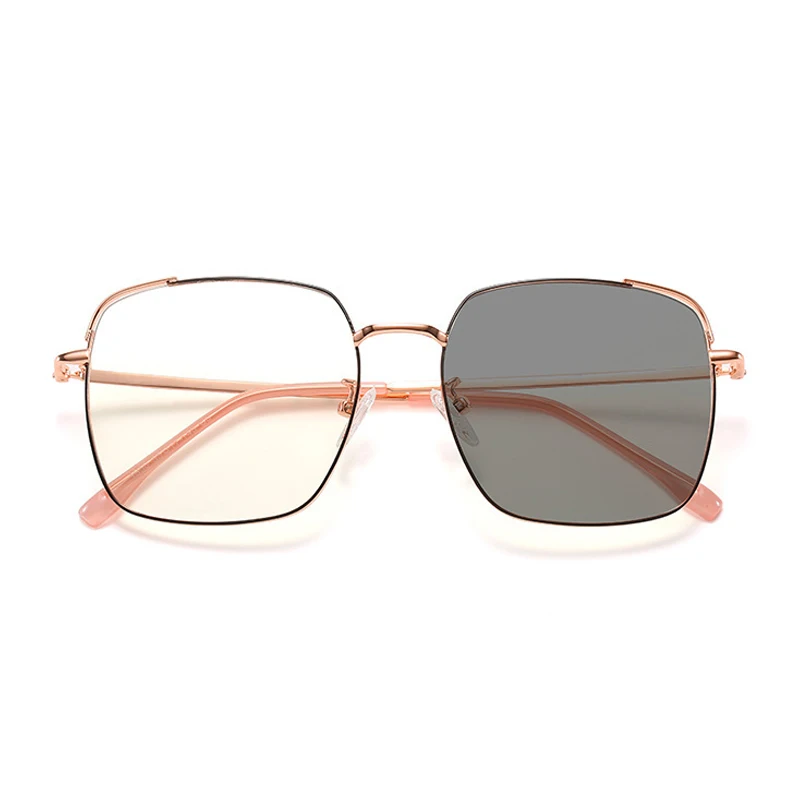 

SKYWAY Retro Color Changing Metal Men And Women Square Oversized Frame Anti Blue Light Blocking Photochromic Optical Glasses