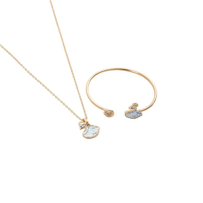 

Popular Cute Children Cartoon Crown Swan Necklace Set, Picture shows