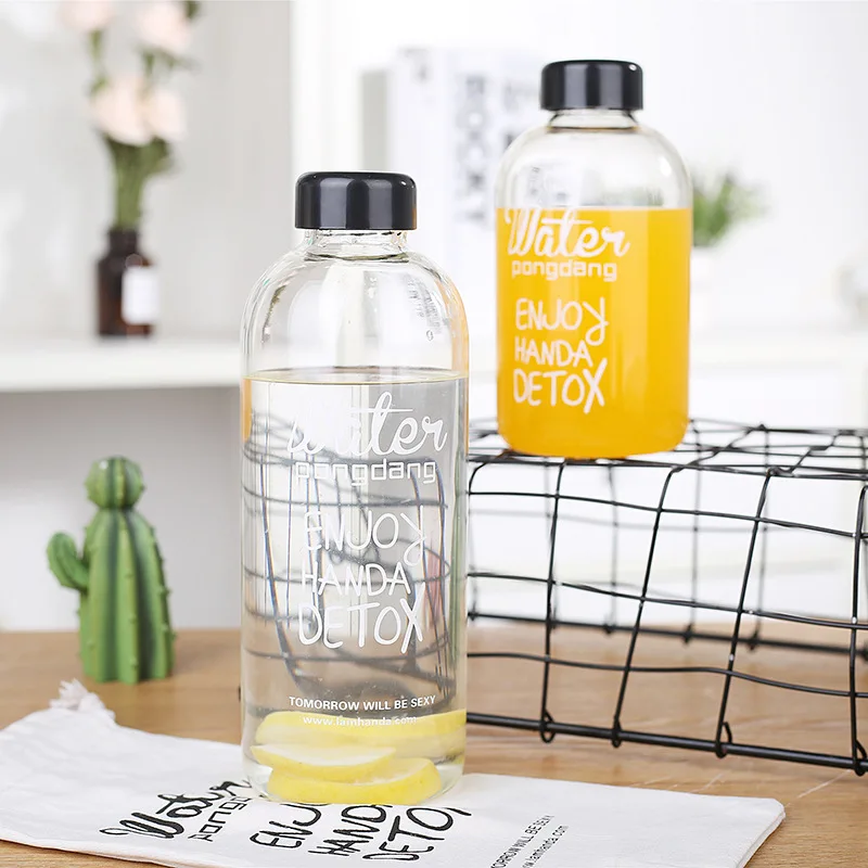

Popular High Quality Korea Style PongDang Glass Water Bottles 600ML 1000ML Fruit Tea Cups Drink Bottle Glass, Customer request