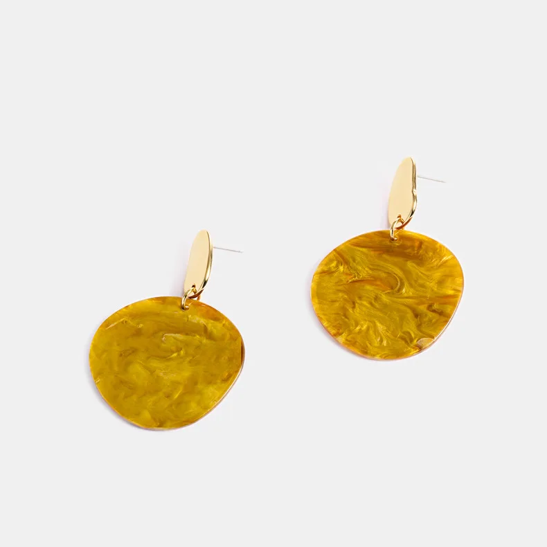 

Fashionable and simple acetic acid earrings are popular custom resin earring 2021