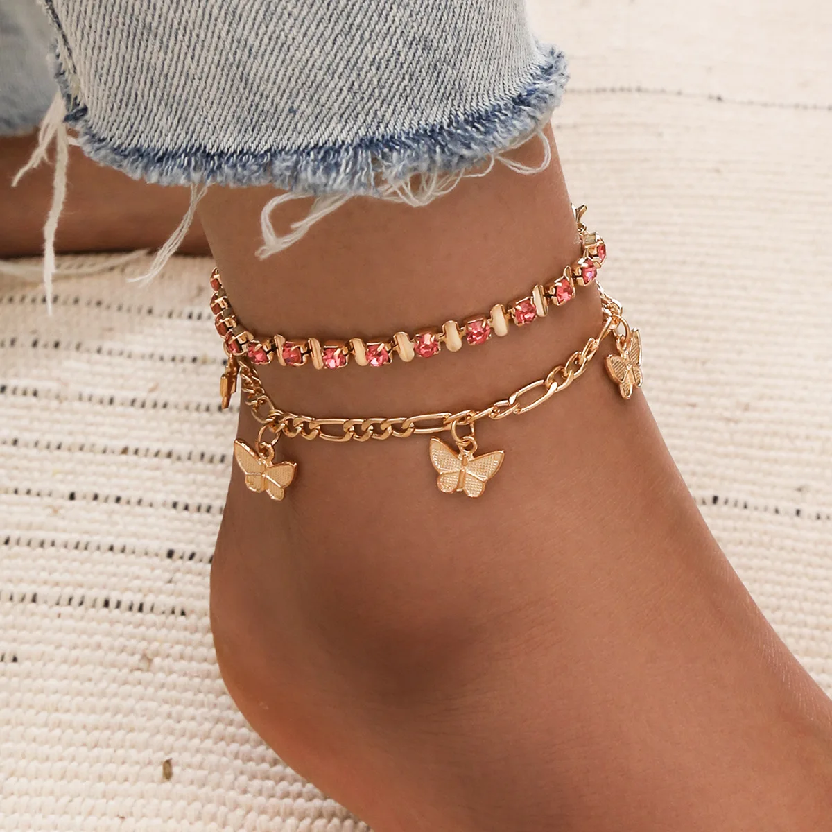 

Summer 2 Pcs Multi Layers Pink Rhinestone Claw Chain Ankle Bracelet Beach Barefoot Tennis Chain Butterfly Anklet Set for Women