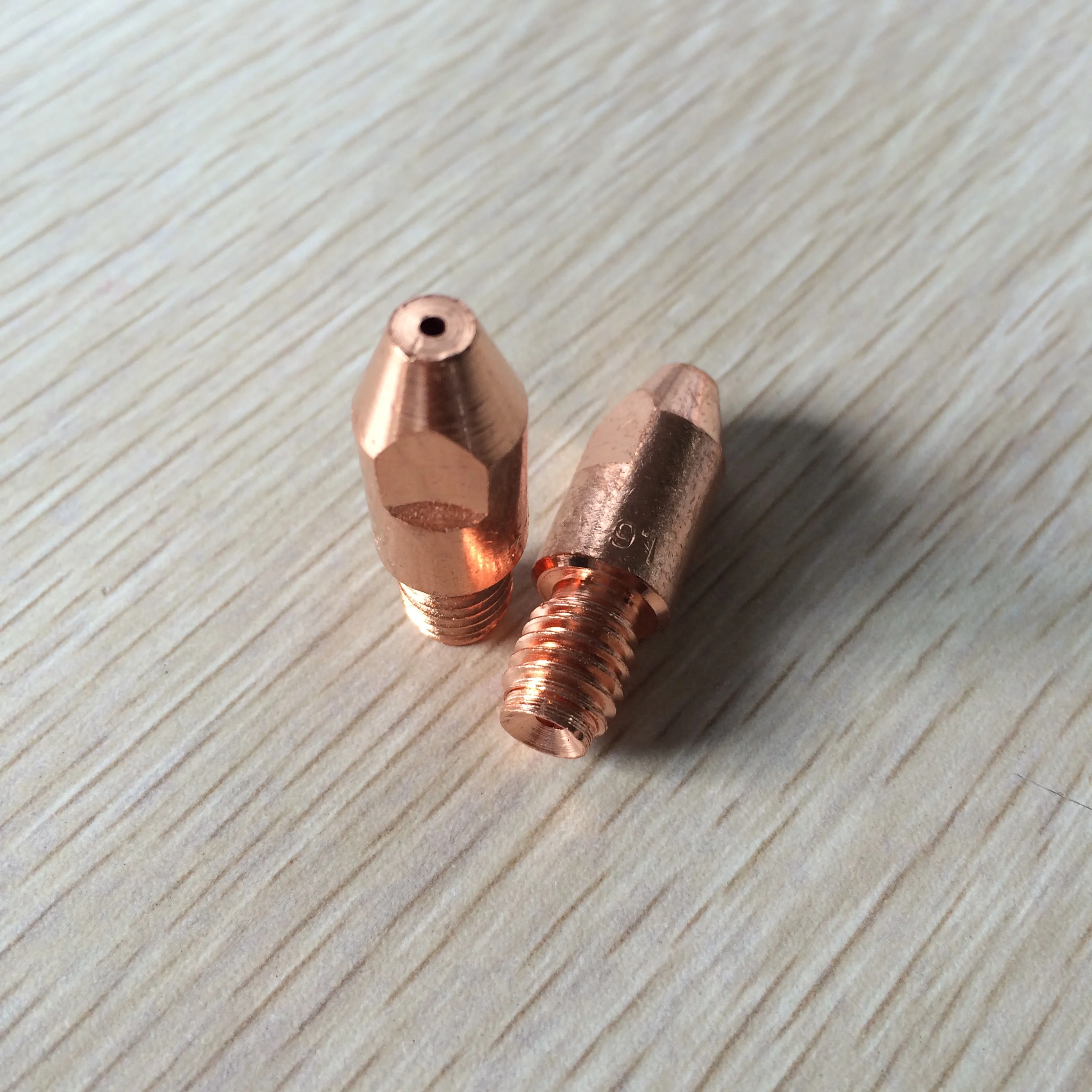 2 Shroud & 10 X 0.6mm Round Contact Tips MIG Welding Binzel Style Euro MB25 - Groceries