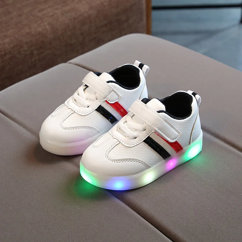 

Hot sale Boys girls Fashion luminous sneakers Good quality LED light up shoes colorful children shine glowing sneakers