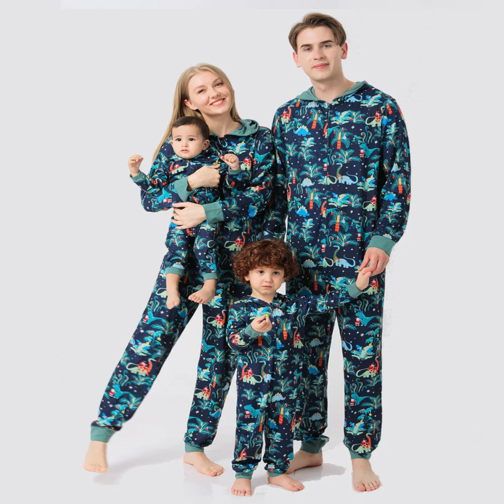 

C108035 Christmas print Pajamas Sets Tracksuit Christmas Family Matching Tracksuit Outfits 2022 Dad Mom Daughter Son Sleepwear