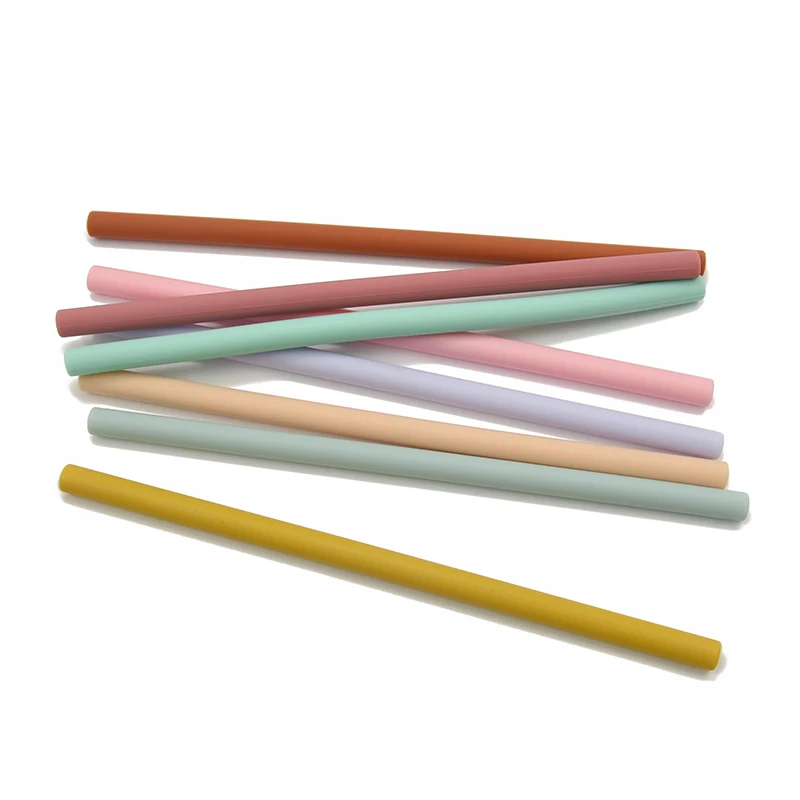 

Food Grade Hot Sales Children Reusable Drinking Silicone Straw Recycle Collapsible Baby Silicone Feeding Set, Colorful