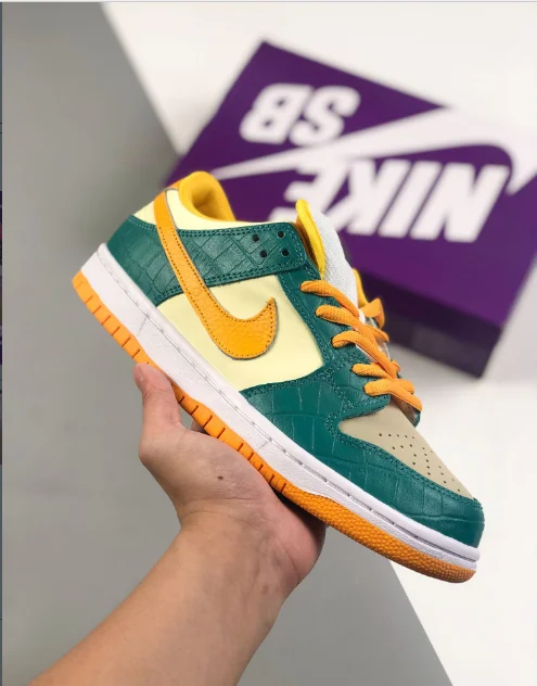 

Nike SB Dunk Low Pro Retro Sports Casual Sneakers