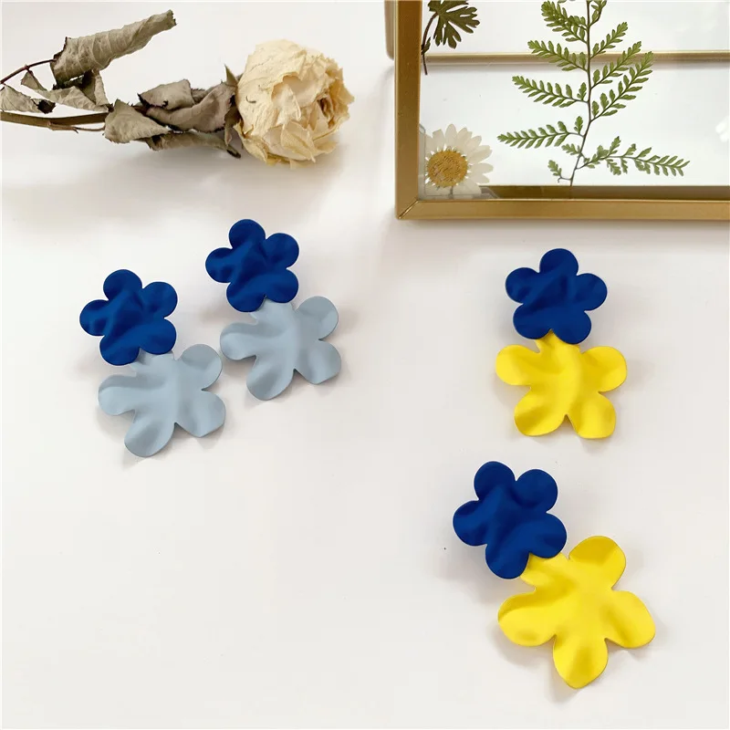 

2020 Blue corrugated flower jewelry cute fairy long earrings & ear clips for women, Colorful