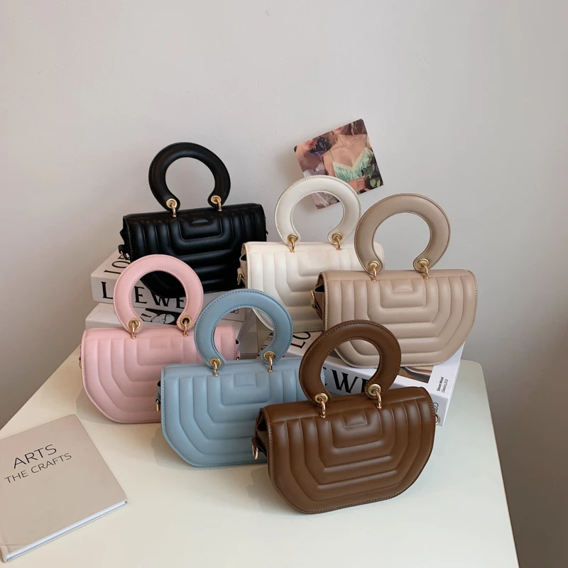 

2022 Famous Brands latest women designer handbags ladies plush fabric luxury Small Unique handbag pu leather crossbody purses, Customized color